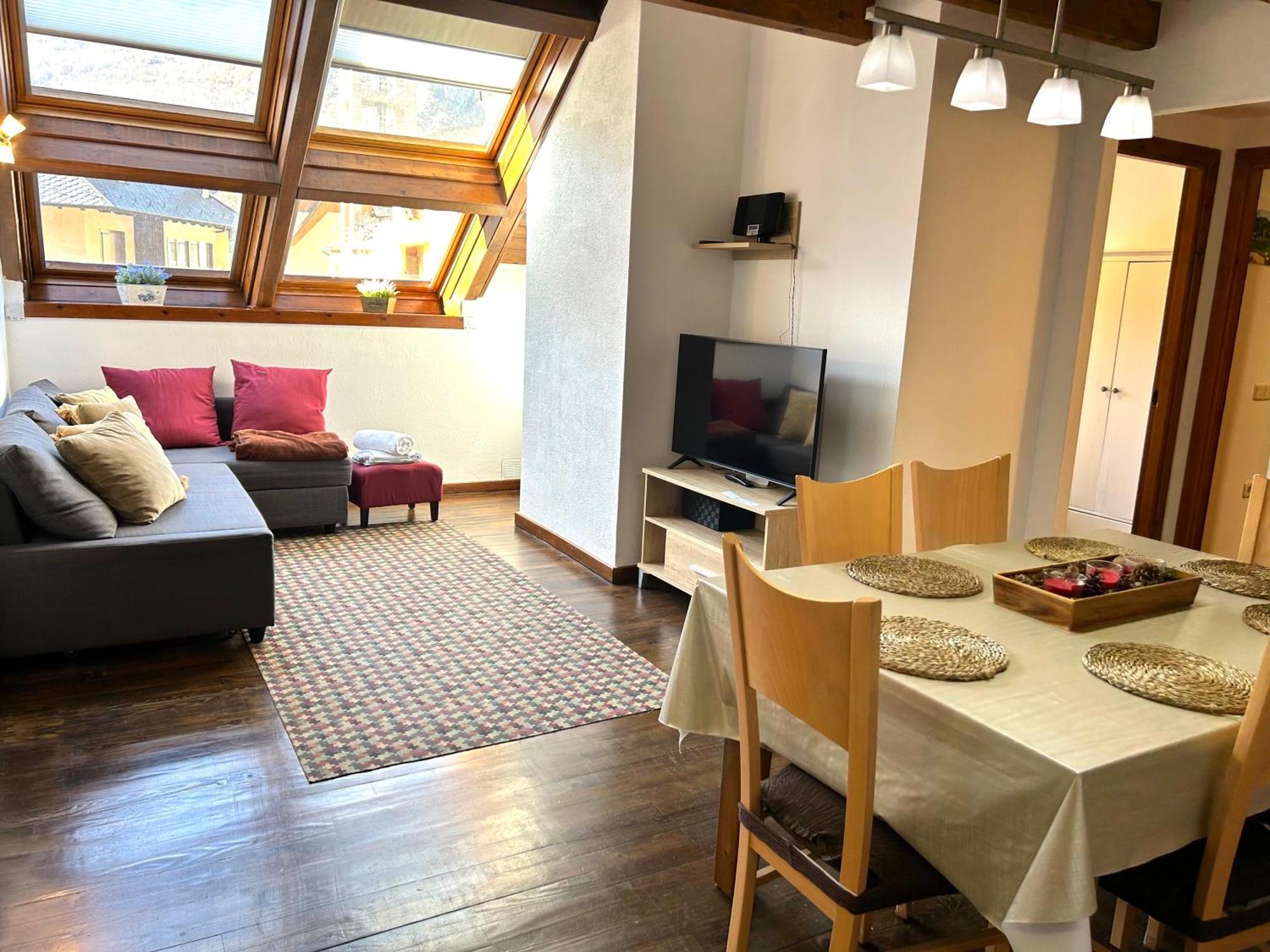 Esterri Apartamento Ideal Familias O Grupos Con Wifi Esterri d'Àneu Esterno foto